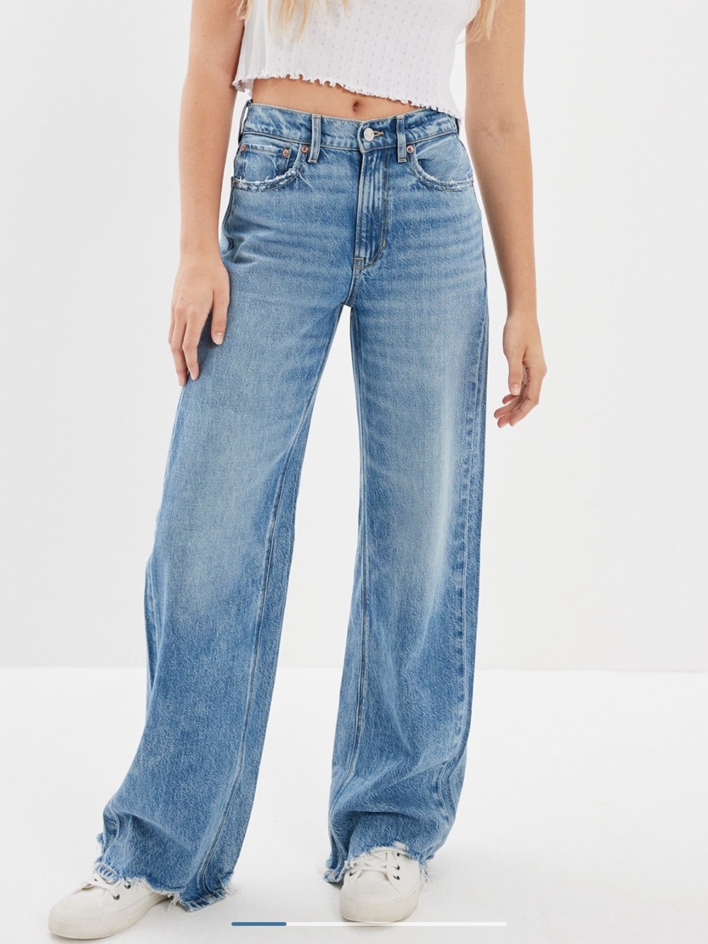 American Eagle Super High Rise Baggy Wide Leg Jean